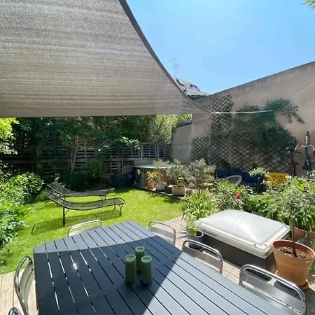 Un Jardin En *