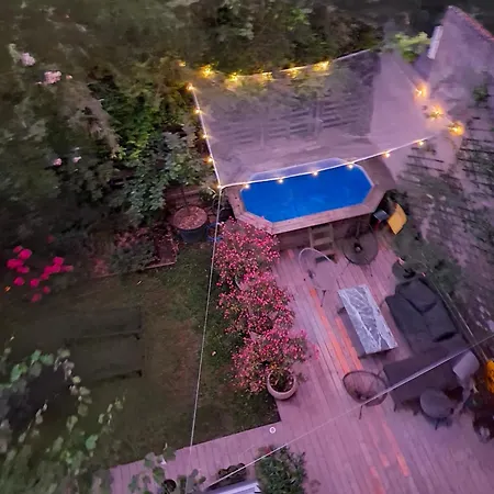 Un Jardin En Διαμέρισμα *