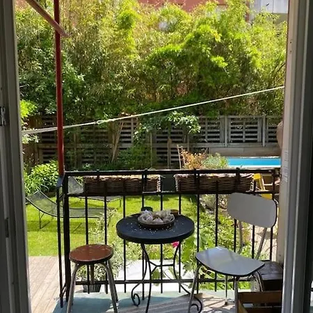 Апартаменты Un Jardin En *